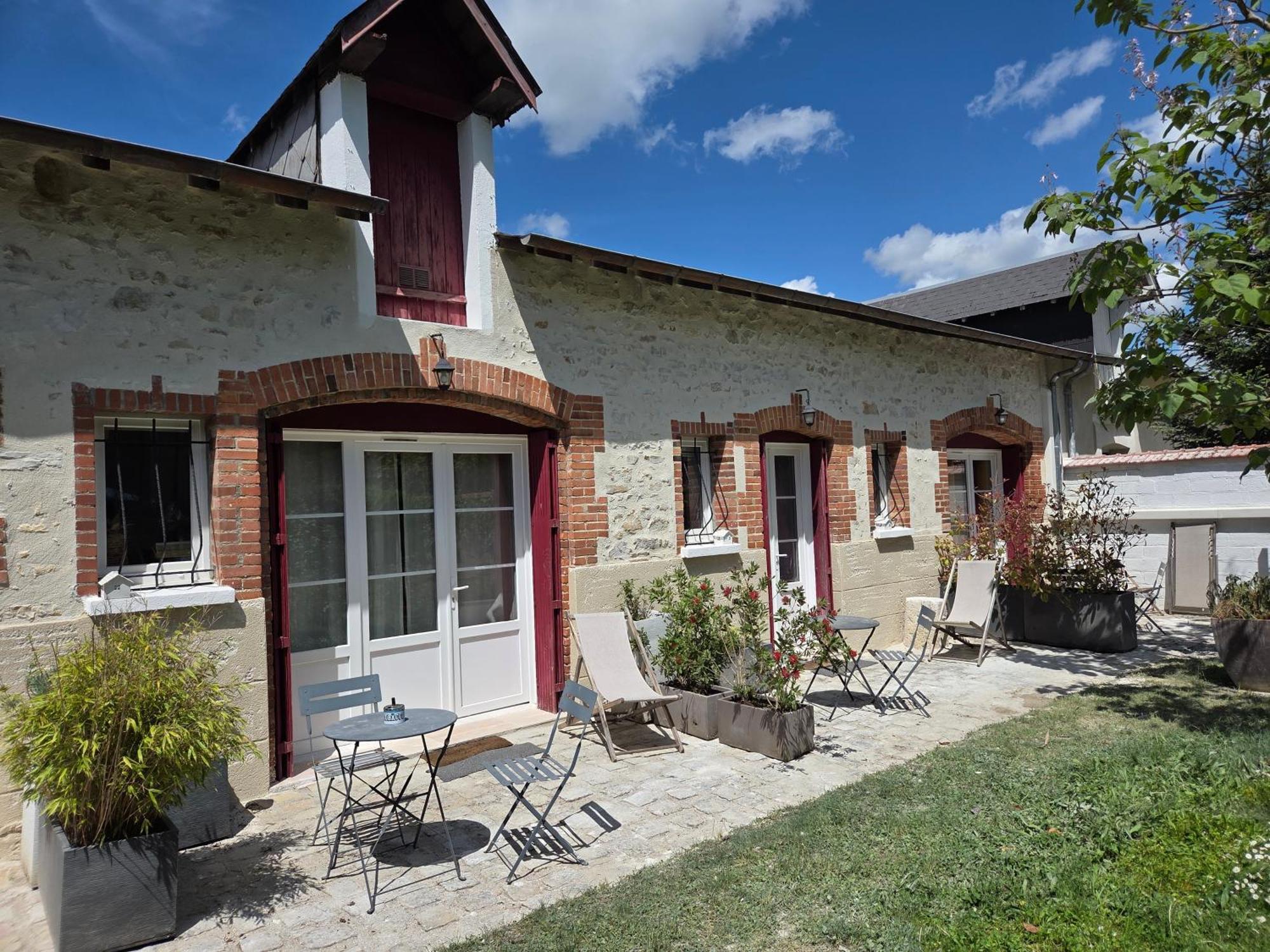 La Renardiere Bourges Exterior photo